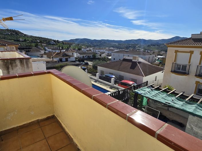 Image No.35-2 Bed Villa for sale