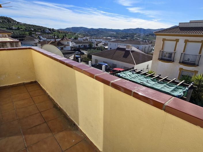 Image No.37-2 Bed Villa for sale