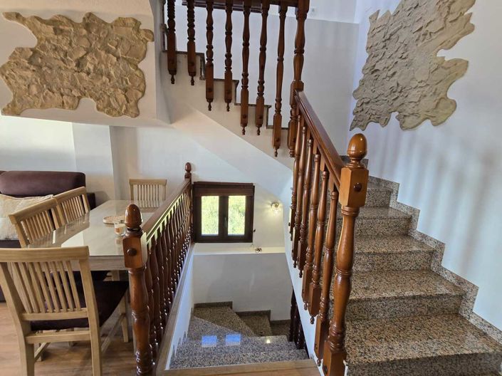 Image No.13-3 Bed Village House for sale