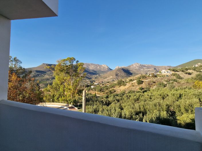 Image No.18-3 Bed Village House for sale