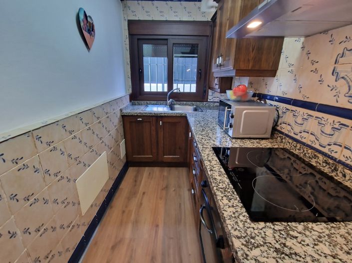 Image No.21-3 Bed Village House for sale