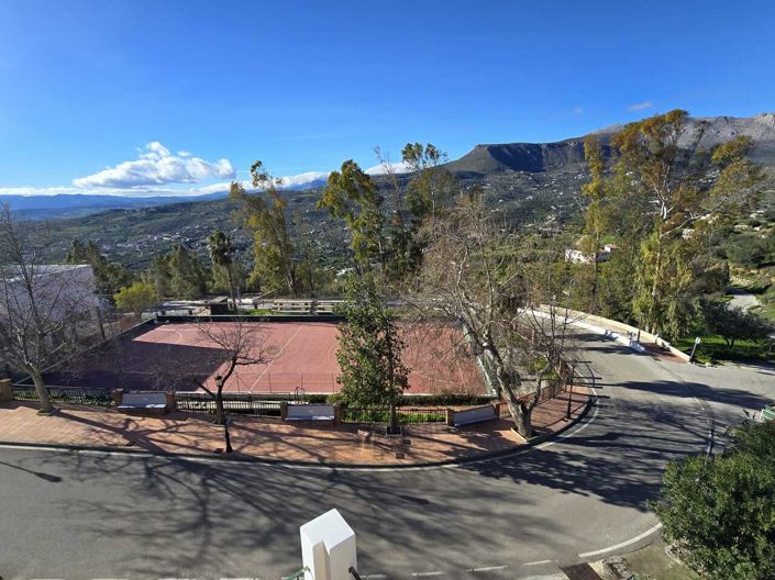 Image No.22-3 Bed Village House for sale