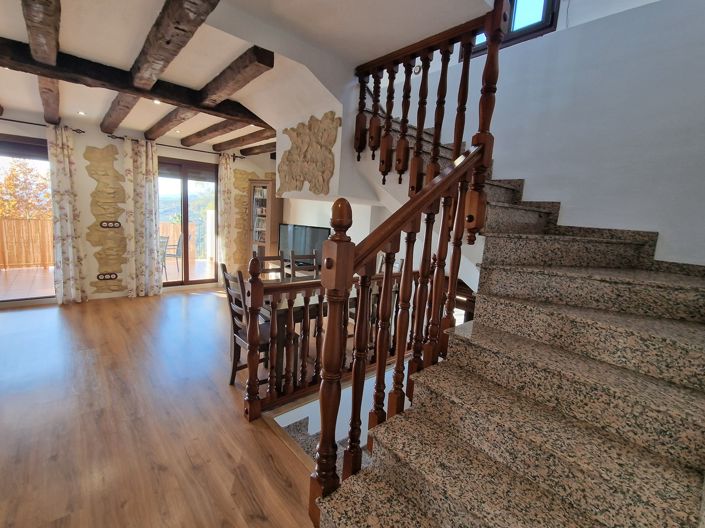 Image No.24-3 Bed Village House for sale