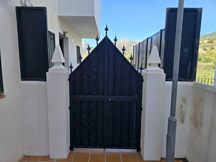 Image No.35-3 Bed Village House for sale