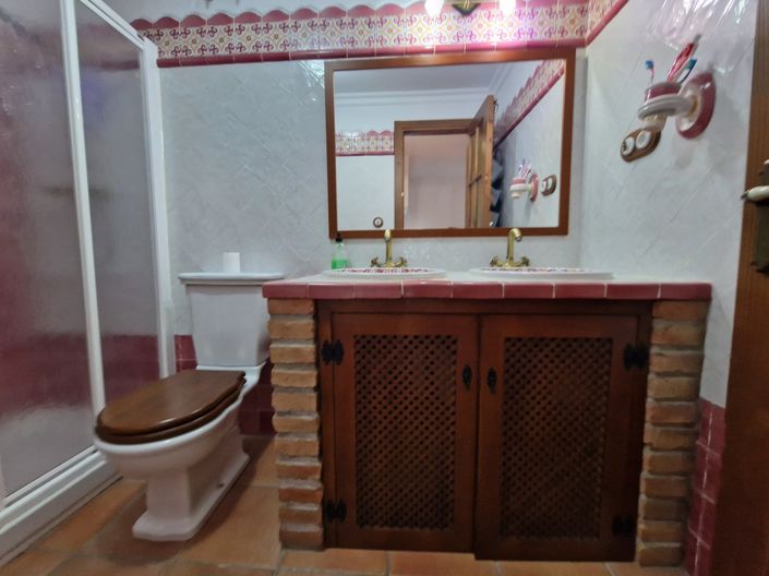 Image No.43-3 Bed Village House for sale