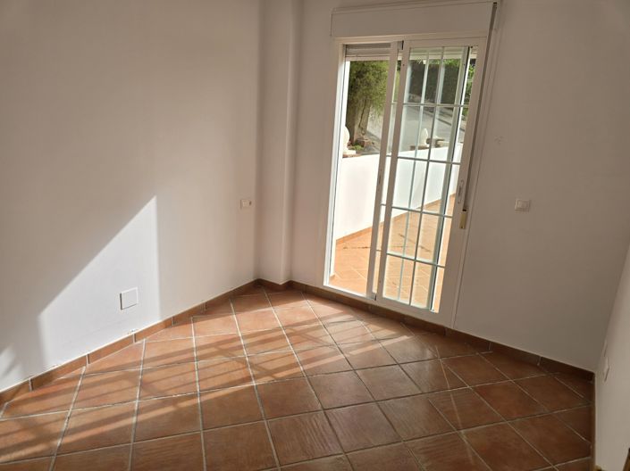 Image No.21-3 Bed Village House for sale