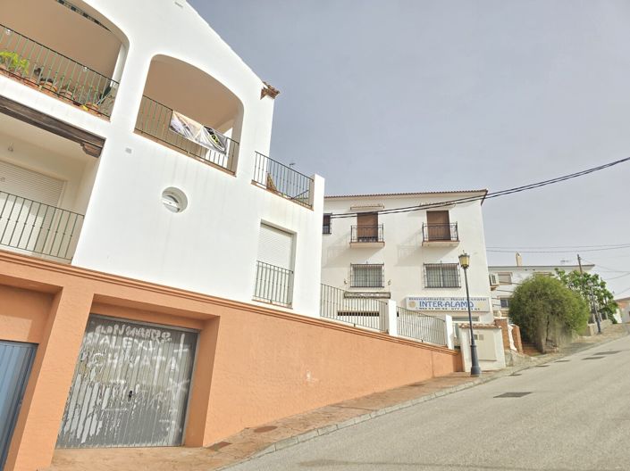 Image No.28-3 Bed Village House for sale