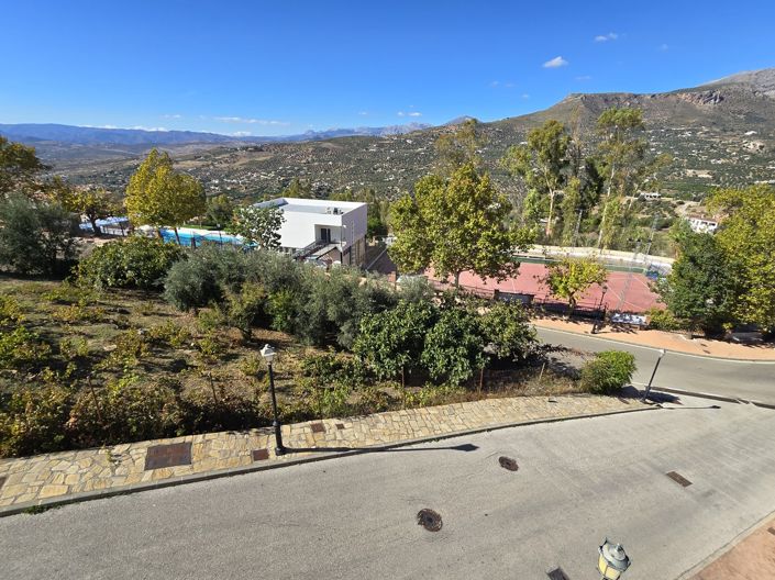 Image No.34-3 Bed Village House for sale