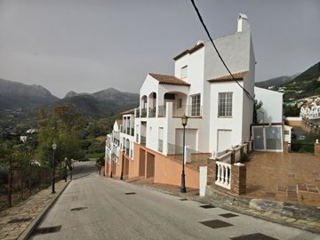 1421-village-house-for-sale-in-alcaucin-52640