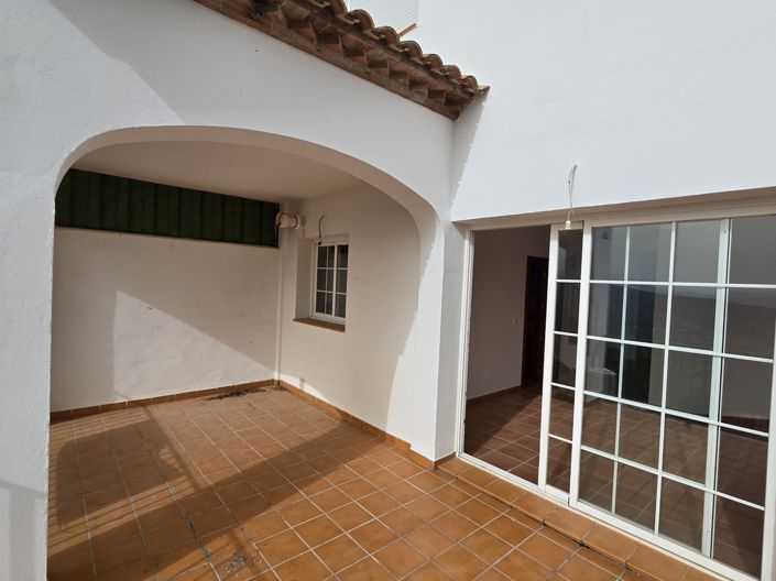 Image No.7-3 Bed Village House for sale