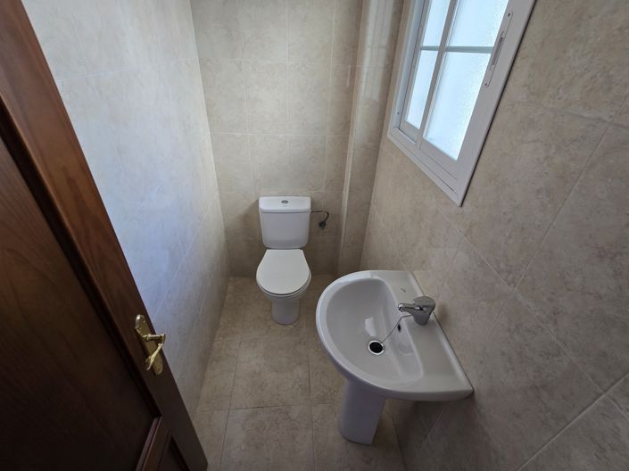 Image No.9-3 Bed Village House for sale