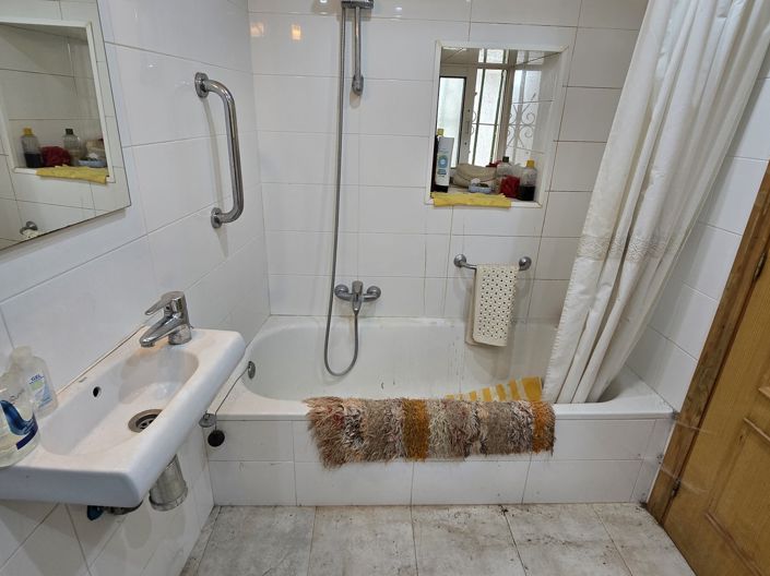 Image No.12-2 Bed Village House for sale