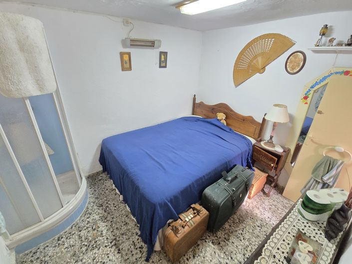 Image No.26-2 Bed Village House for sale