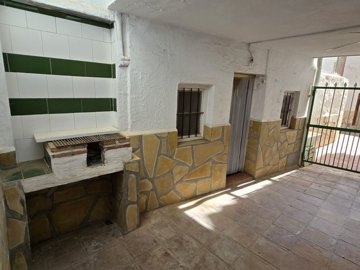 1404-village-house-for-sale-in-vinuela-50526-