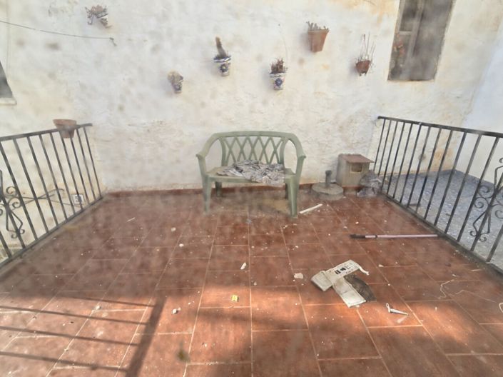 Image No.33-2 Bed Village House for sale