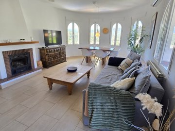 859-villa-for-sale-in-alcaucin-51810-large