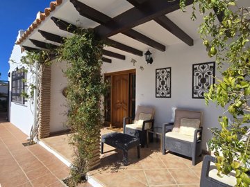 1420-villa-for-sale-in-vinuela-51724-large