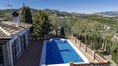1420-villa-for-sale-in-vinuela-51907-large