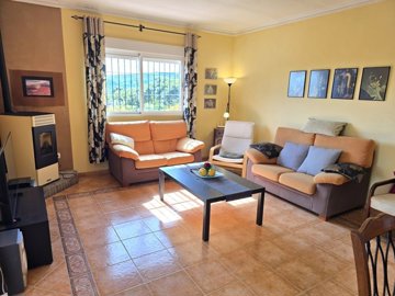 1423-villa-for-sale-in-benamargosa-51858-larg