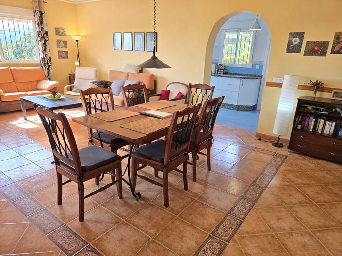 Image No.14-4 Bed Villa for sale