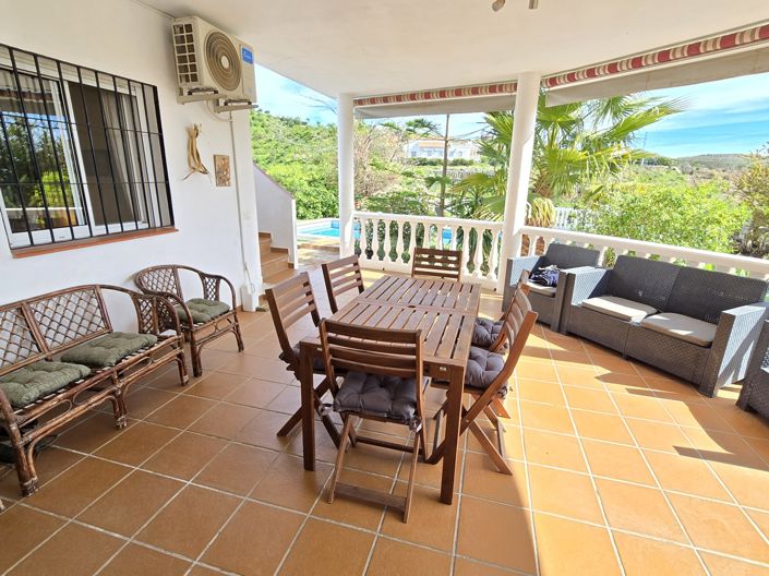 Image No.4-4 Bed Villa for sale