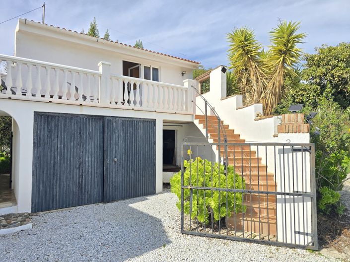 Image No.37-4 Bed Villa for sale