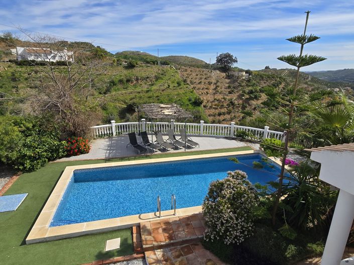 Image No.42-4 Bed Villa for sale