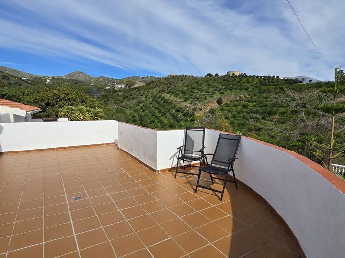 Image No.43-4 Bed Villa for sale