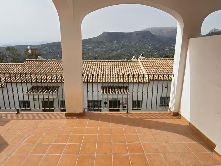 Image No.12-3 Bed Village House for sale