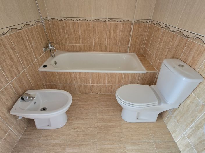 Image No.23-3 Bed Village House for sale