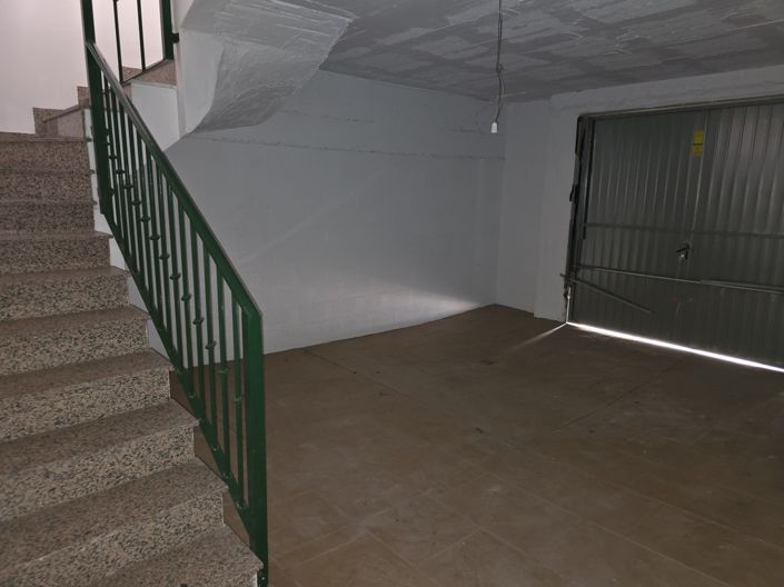 Image No.26-3 Bed Village House for sale