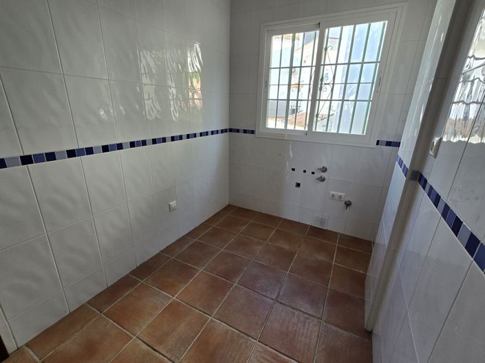 Image No.6-3 Bed Village House for sale