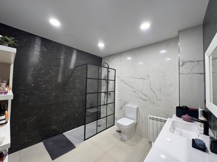 Image No.11-4 Bed Villa for sale