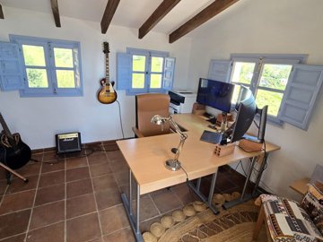 1426-villa-for-sale-in-benamargosa-52152-larg