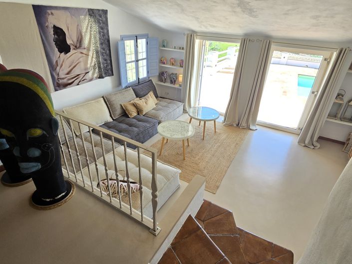 Image No.32-4 Bed Villa for sale