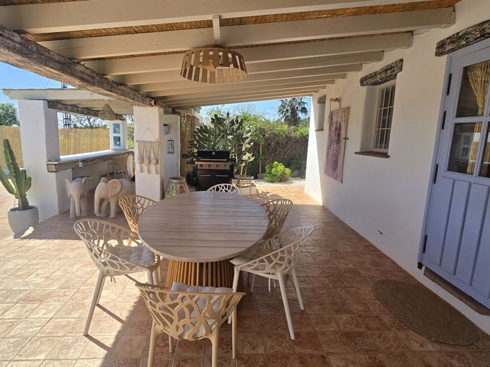 Image No.10-4 Bed Villa for sale