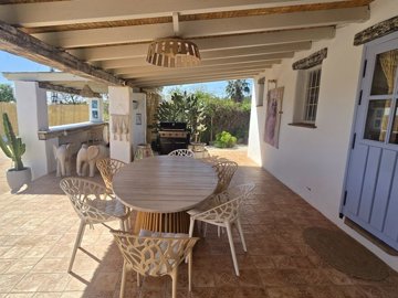 1426-villa-for-sale-in-benamargosa-52091-larg