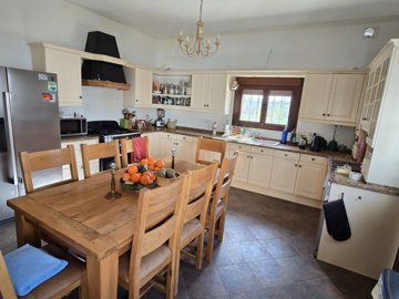 1428-villa-for-sale-in-periana-52236-large