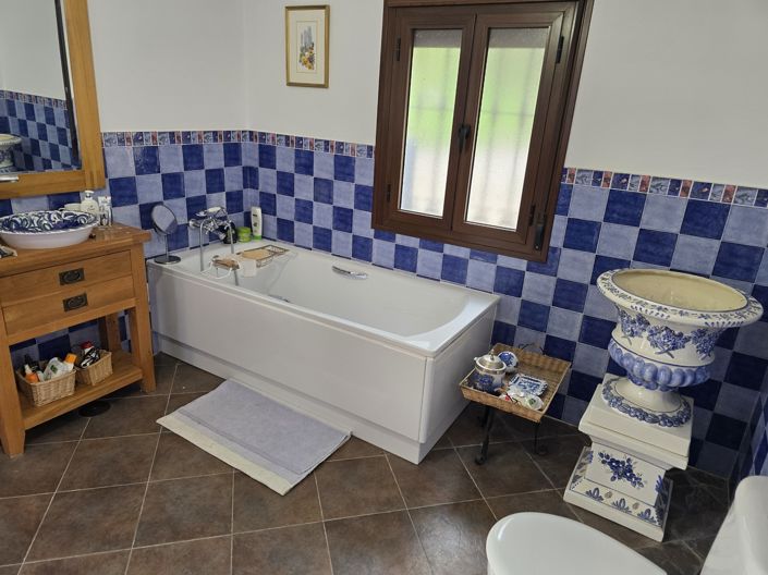 Image No.23-5 Bed Villa for sale