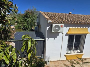 1430-villa-for-sale-in-vinuela-52350-large