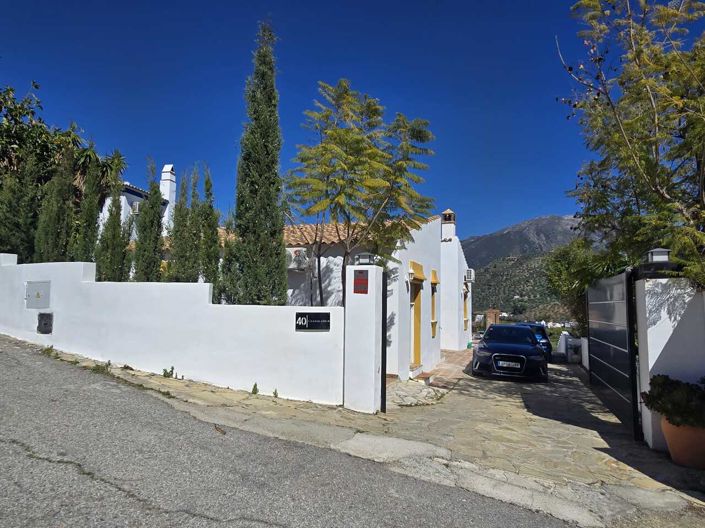 Image No.34-3 Bed Villa for sale