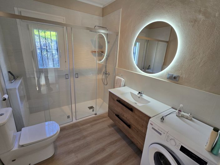 Image No.20-3 Bed Villa for sale