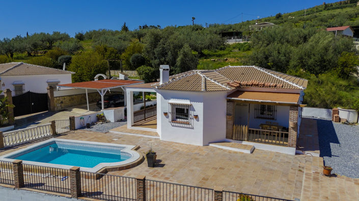 Image No.3-3 Bed Villa for sale