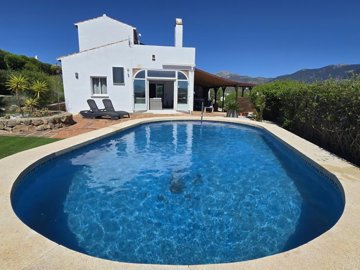 1072-villa-for-sale-in-vinuela-52489-large