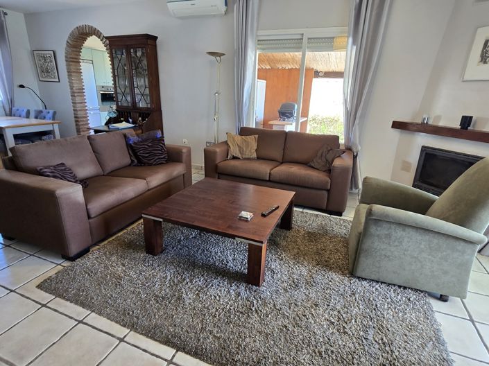 Image No.12-3 Bed Villa for sale