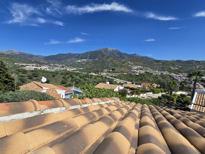 Image No.3-3 Bed Villa for sale