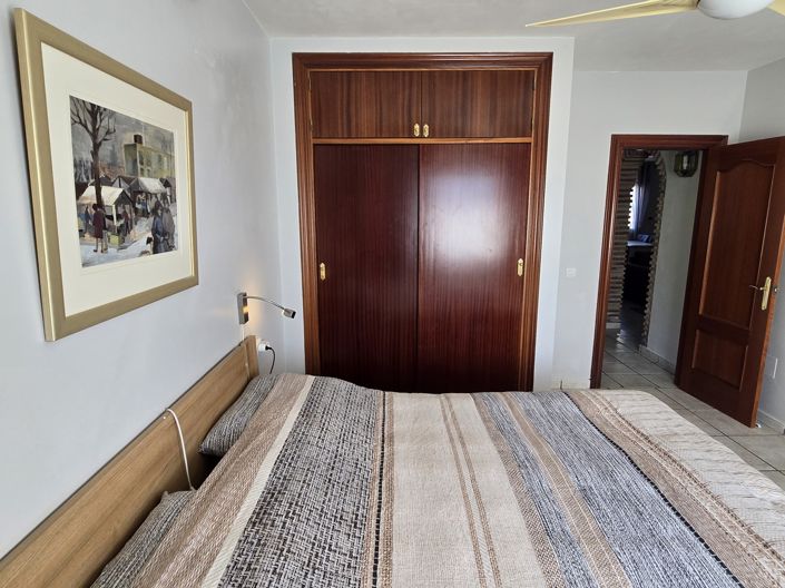 Image No.27-3 Bed Villa for sale