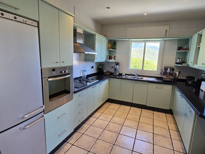 Image No.7-3 Bed Villa for sale