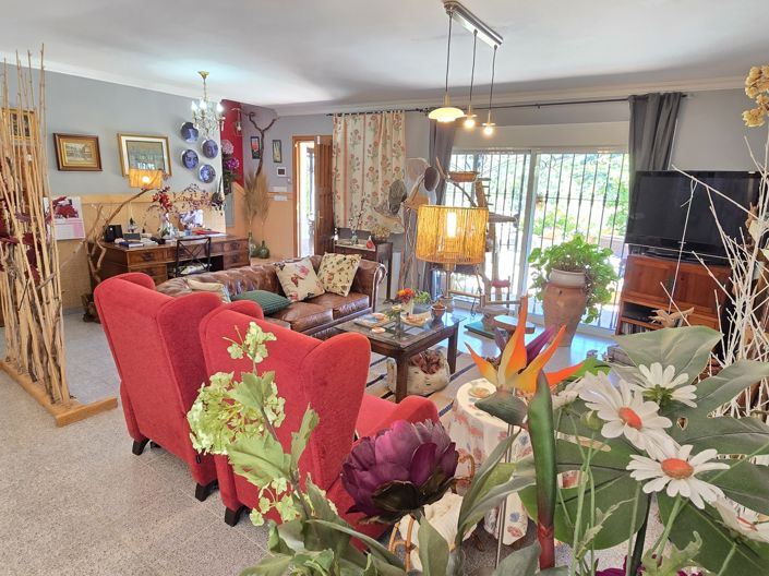 Image No.18-4 Bed Villa for sale