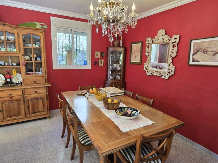 Image No.20-4 Bed Villa for sale